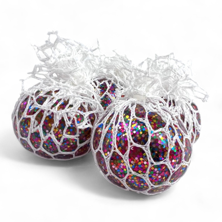 Игрушки в капсулах 53 мм Мялка виноград 50 шт/уп