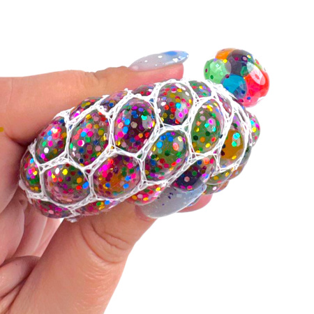 Игрушки в капсулах 53 мм Мялка виноград 50 шт/уп